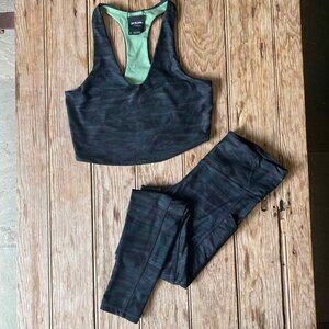 prAna Travertine Leggings & Sports Bra Women’s Small Green Blue Camo
